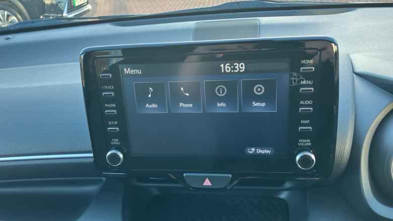 Toyota Yaris 1.5 Hybrid Design 5dr CVT Hybrid Hatchback